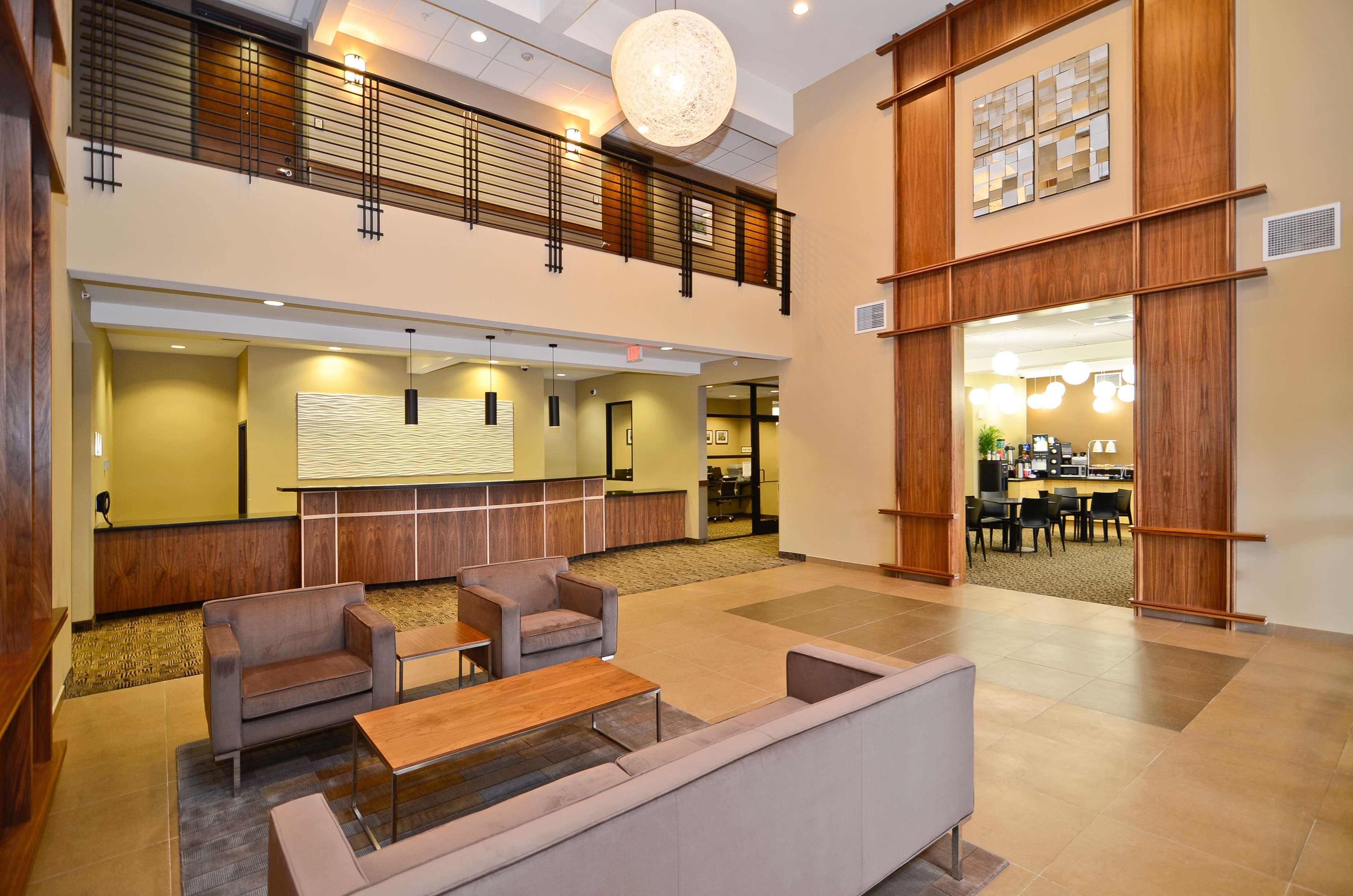Best Western Plus Lacey Inn & Suites Exterior foto